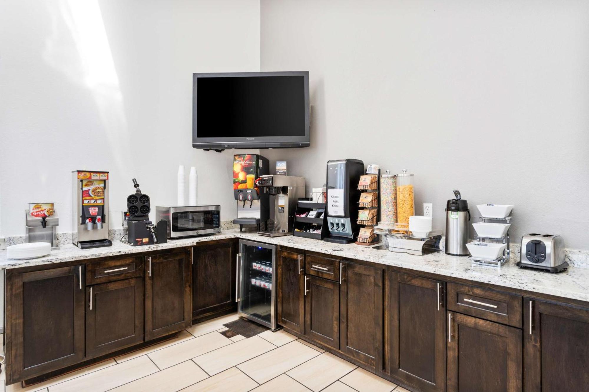 Surestay Hotel By Best Western Albuquerque Midtown Екстер'єр фото